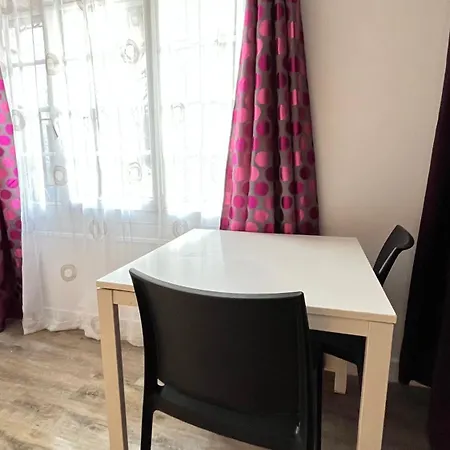 Apartment Liberte